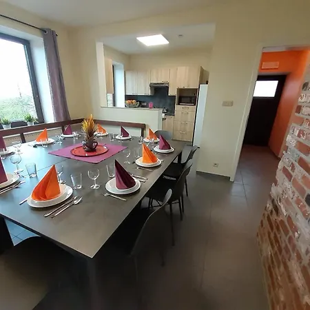 Hirondelle Villa *